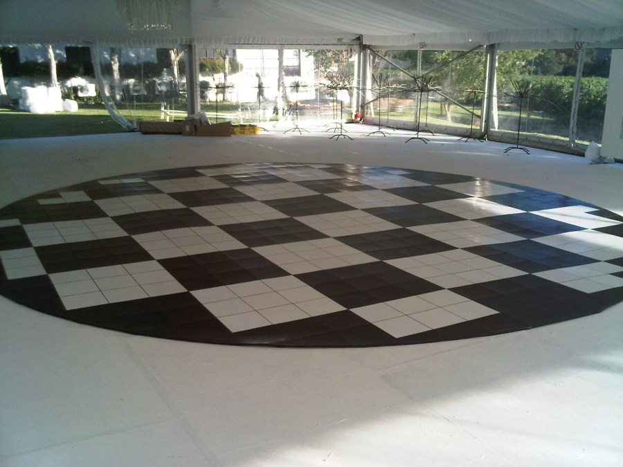 7m radius round Dfloor