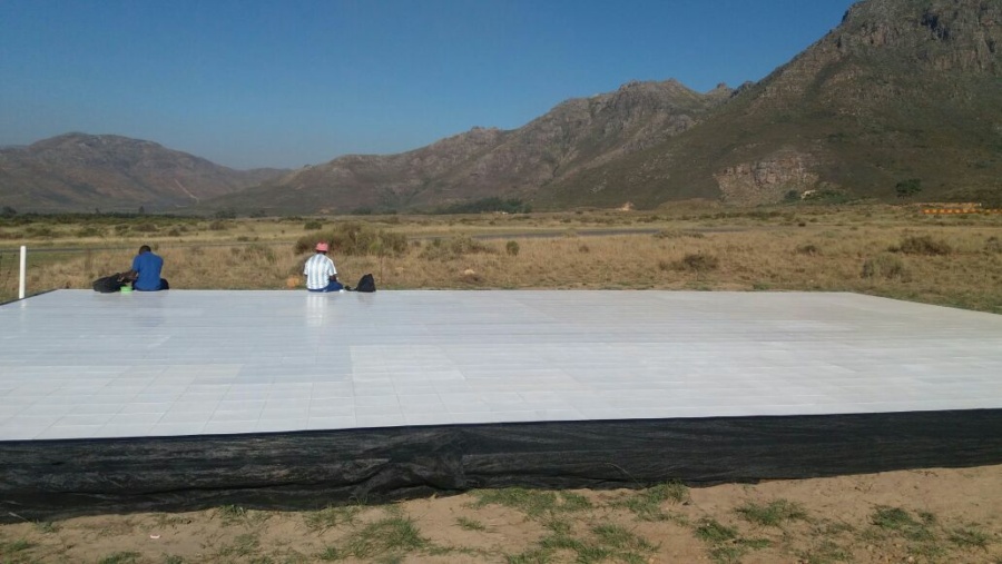 White on decking 2